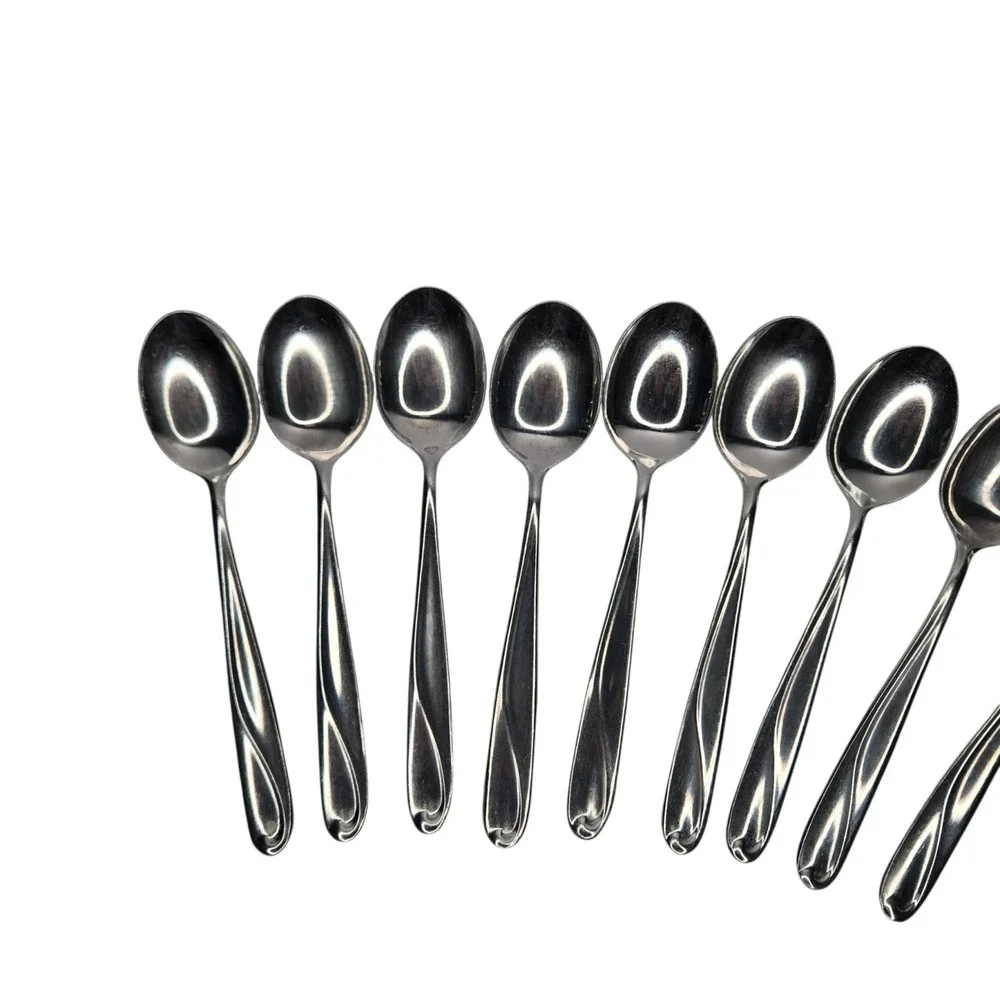 Reed & Barton EDGARTOWN Stainless Steel Flatware 9 Tablespoons / Place Spoons